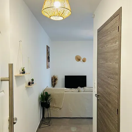 T2 Apartment *