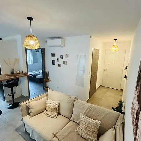 T2 Apartment
